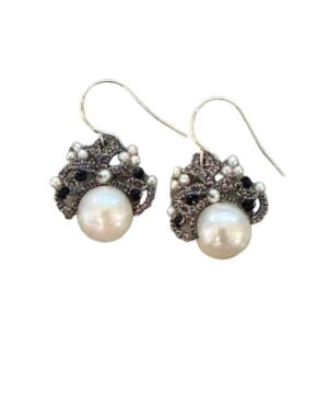 Cher Earrings Spinel (White Pearls)