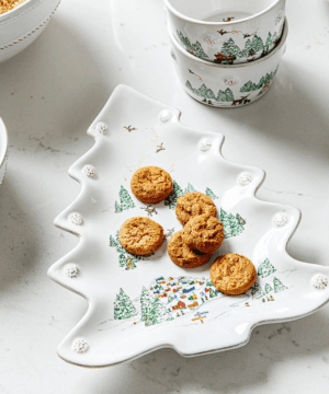 Berry & Thread North Pole Tree Small Tray